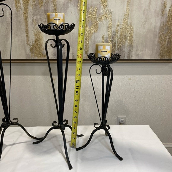 Elegant Black Iron Candle Holders Set - Picture 4 of 8